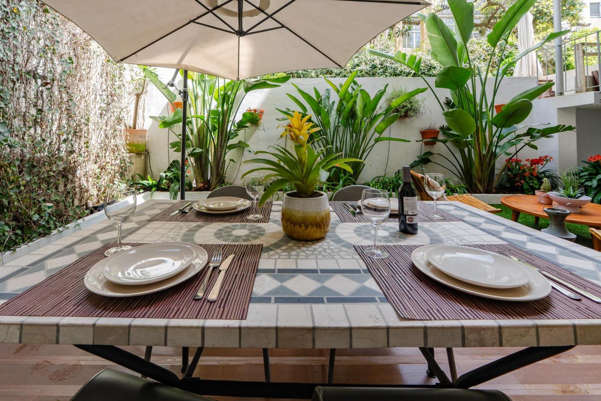 Garden Retreat Apartment