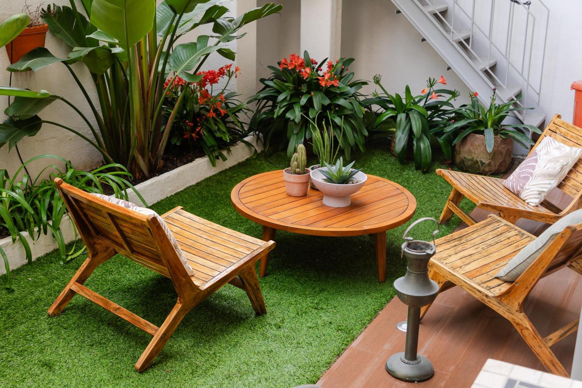 Apartment Garden Retreat *