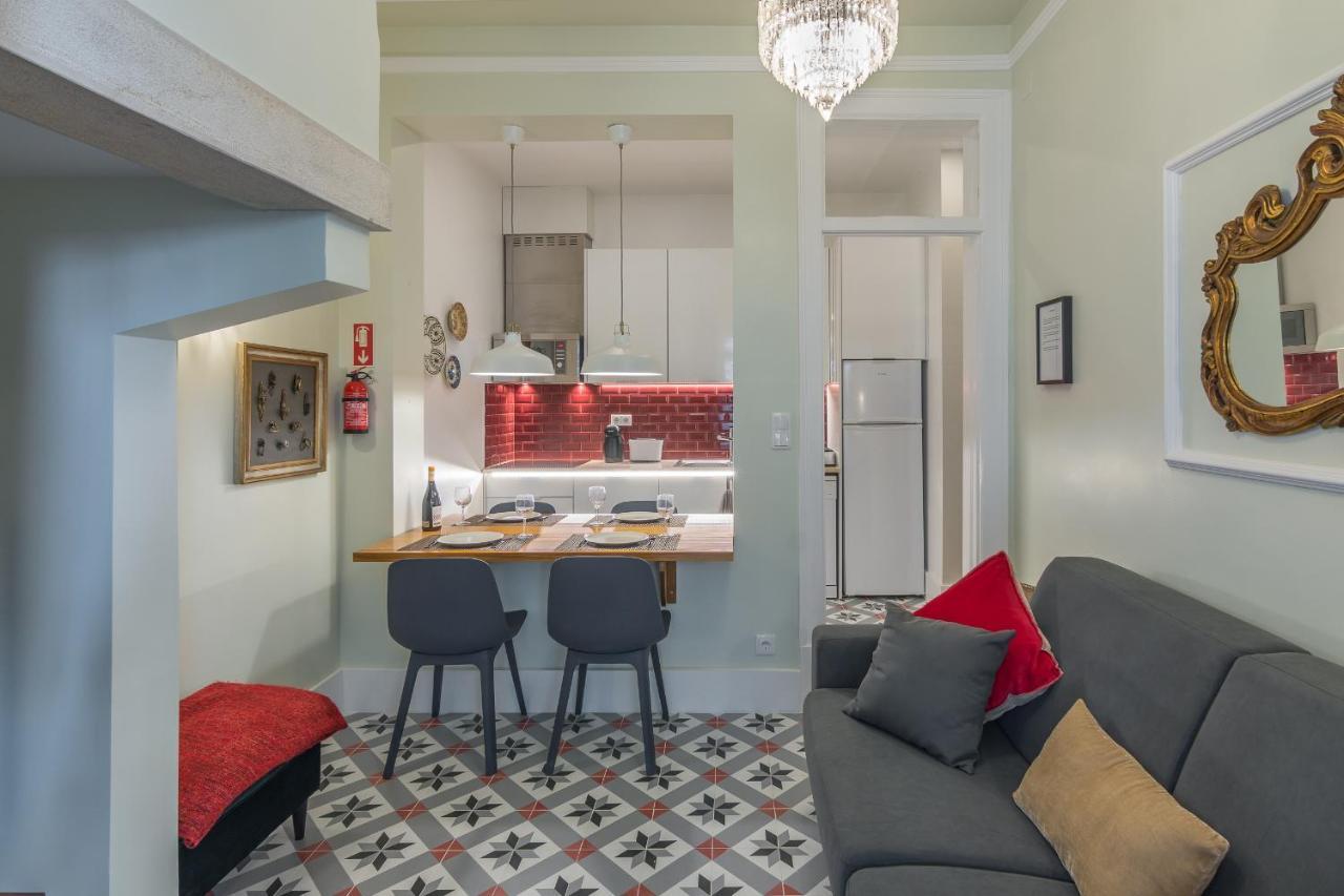 Apartment Garden Retreat Lisbon